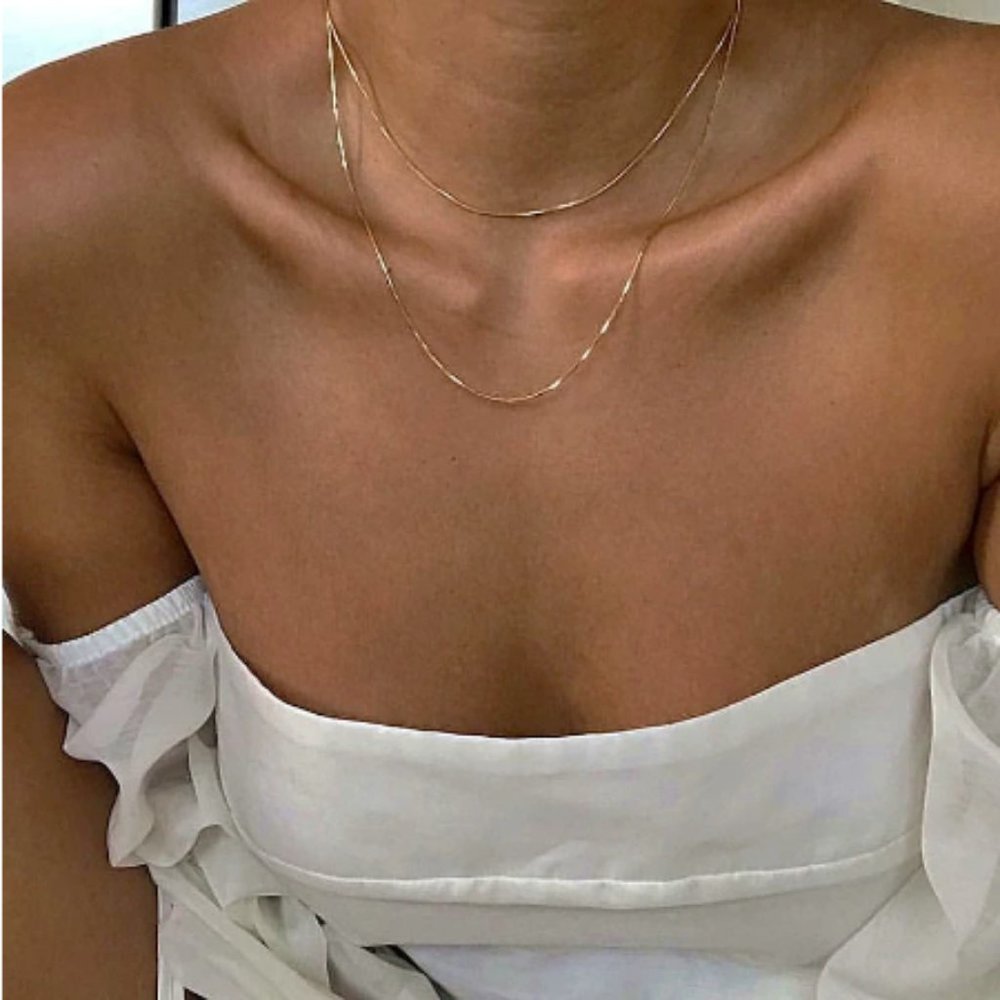 NEW 18K Gold Thin Snake Chain Necklace - Picture 1 of 2